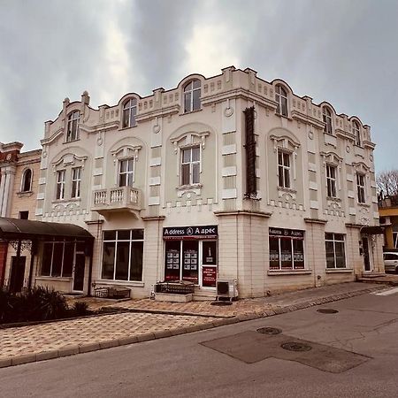 Hotel Central Balchik Eksteriør billede