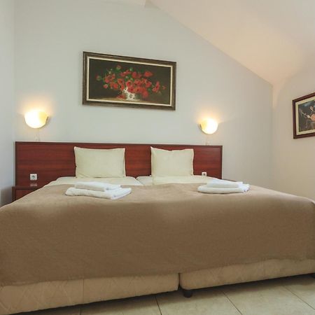 Hotel Central Balchik Eksteriør billede
