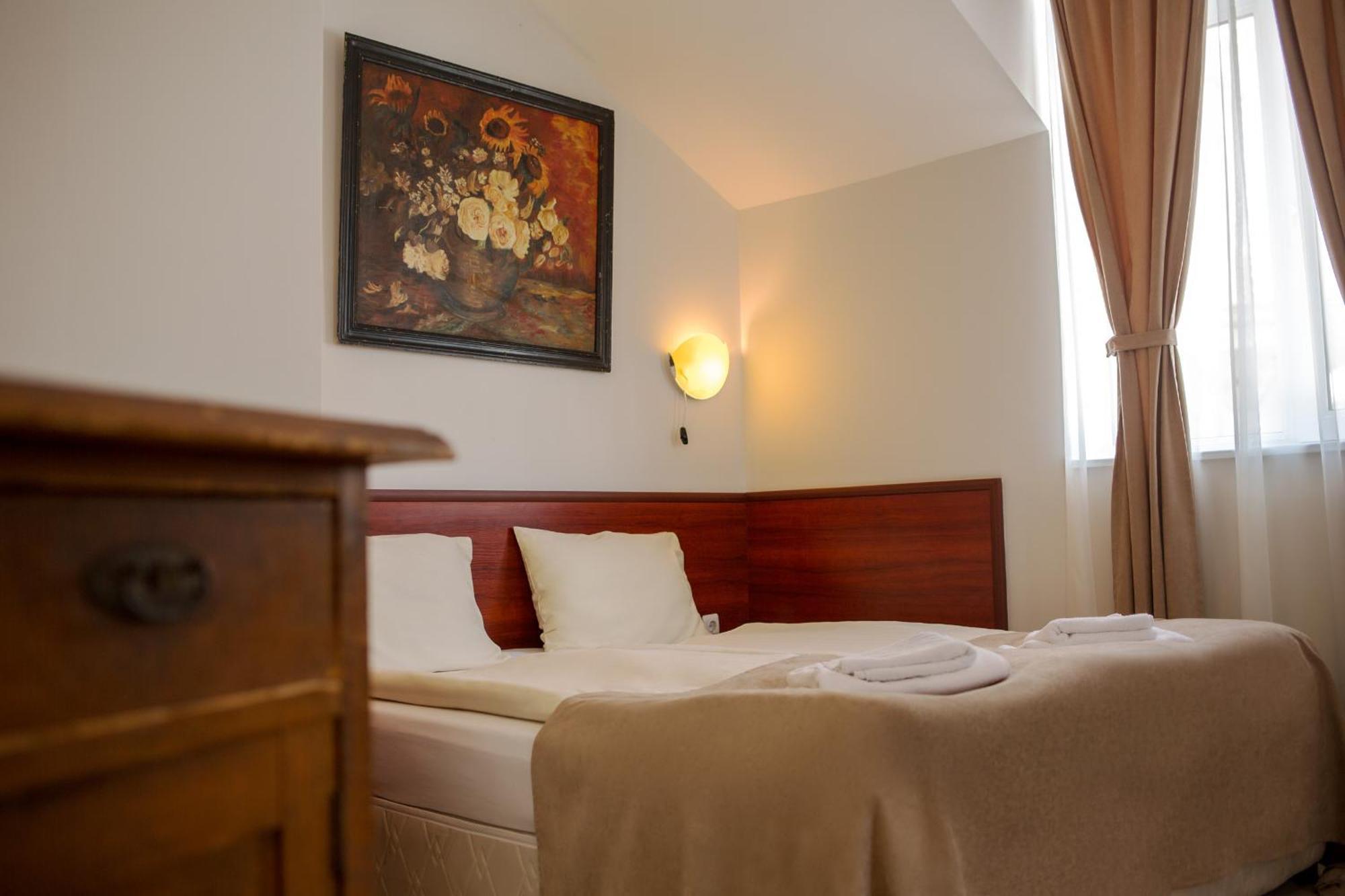 Hotel Central Balchik Eksteriør billede